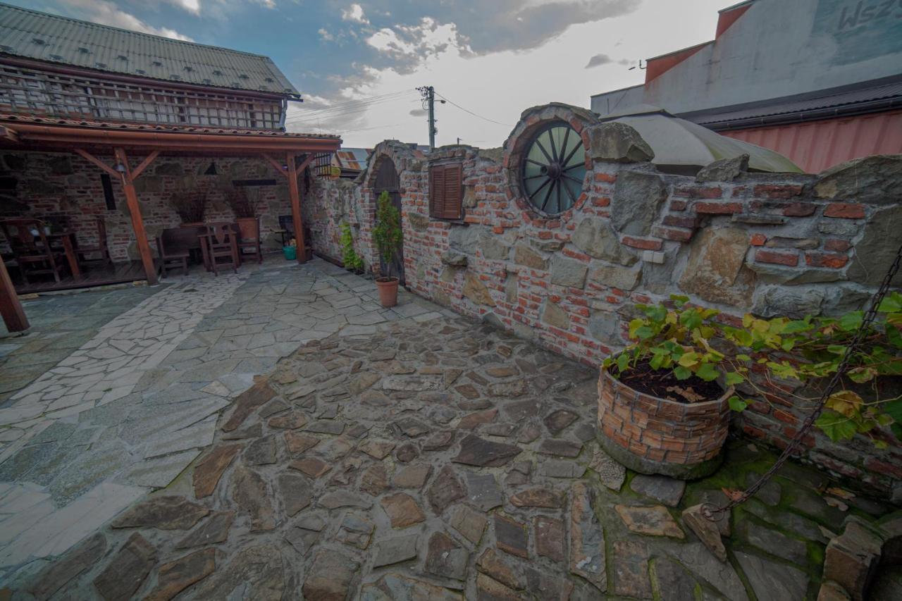 Apartamenty Przy Gorskich Rzekach Nowy Targ Exteriör bild